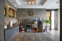 Gloa Hotel - 2-Star