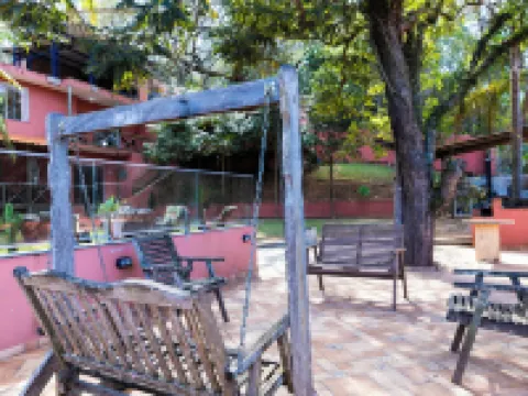 Sítio com 5 suítes e piscina Hotels in Ibiuna