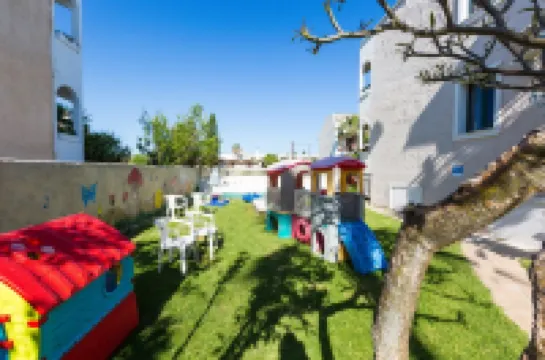 Trefon Hotel Apartments and Family Suites