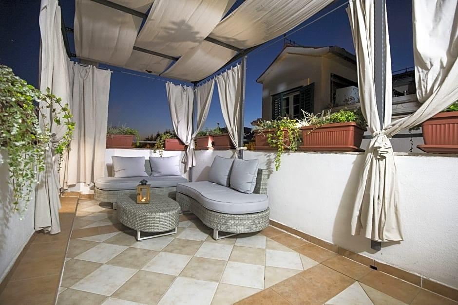 호텔 파시케의 아늑한 바 또는 라운지 공간