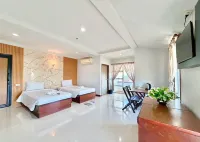 Century Grand Hotel Hotels in Bueng Kan