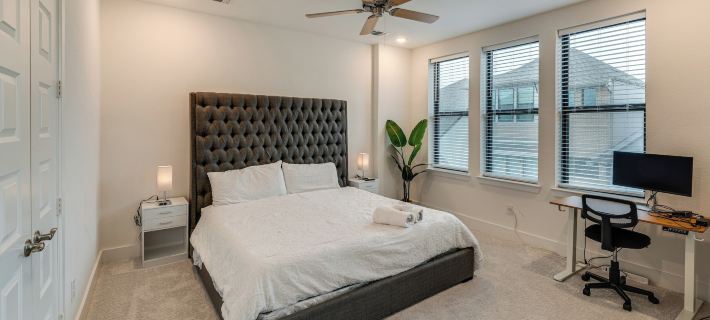 10 Mi to Dtwn Dallas: Sleek Retreat w/ Balcony Hotels in Dallas