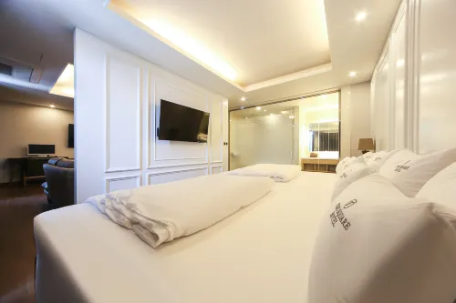 Time Square Hotel