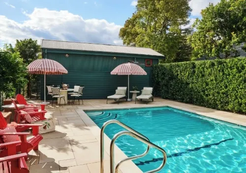 Cottages at Little Saint Hotels in Healdsburg