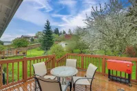 6 Mi to Lumen Field Family-Friendly Seattle Stay!