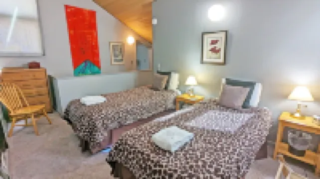 マウントビュー ロッジ 36 2 ベッドルーム コンド