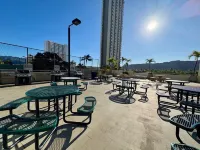Newly Renovated! Free Parking, Koolau Mountain, Golf Course and City Views!