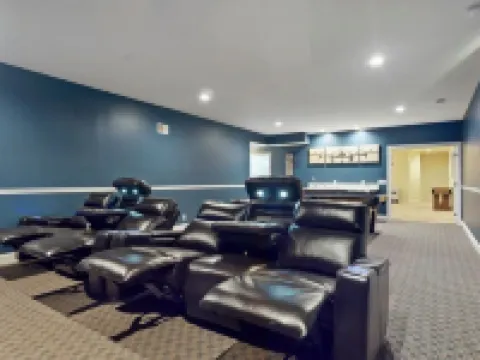 Premier Estate-9 Bedrooms-Pool House, Pool, Hot Tub, Movie Theater, 3 Game Rooms Hotels in Casco Township