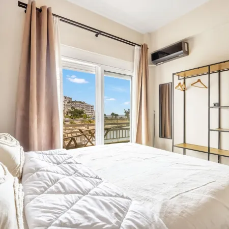 Sunny Apartment Next to the sea Amazing View