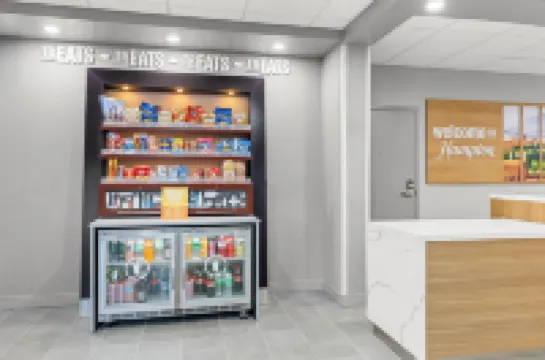 阿克倫費爾勞恩歡朋酒店