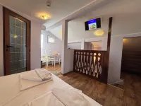 L'Opera Guest House - balcony