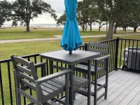 Beautiful beach/sunset view 2BR/2.5 bath Condo off the Mississippi Gulf Coast! 長灘住宿飯店