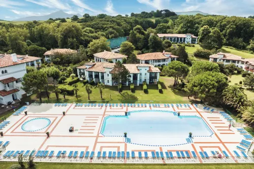 Résidence Pierre & Vacances le Domaine de Bordaberry Hotels in Urrugne
