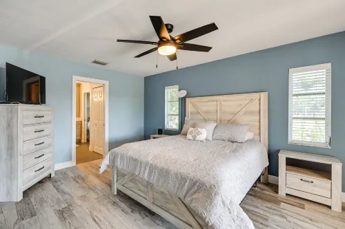 Private Hot Tub & Yard: Bright Bonita Springs Home - Homestays