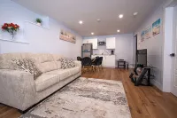 Richie's Place A Cozy 2-Br Apt in Fredericton