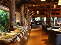 Novotel Lombok Resort & Villas - breakfast