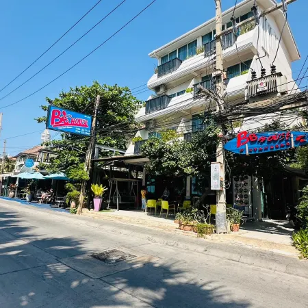 Bbhouse Pattaya Отели рядом с достопримечательностью «Хат Донгтан»