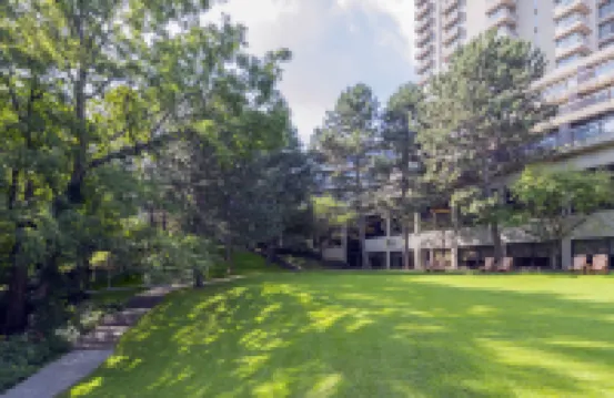 Crowne Plaza Toronto - North York