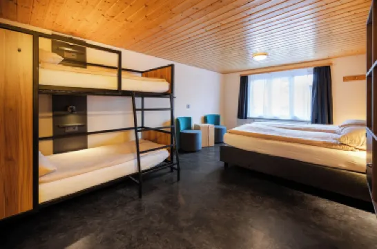 Eiger Lodge Easy Hotels near First Grindelwald