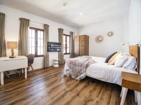 City Comfort Modern Aparthotel