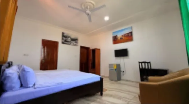 RAGANT HOTEL