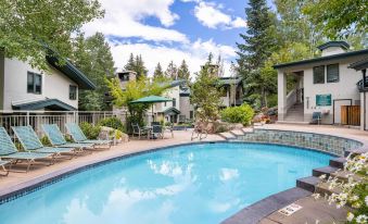 Tamarack Townhomes - CoralTree Residence Collection