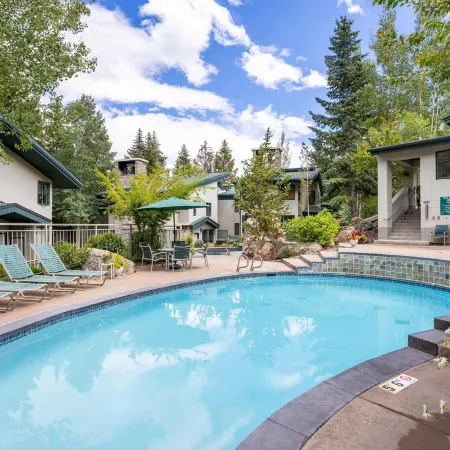 Tamarack Townhomes - CoralTree Residence Collection
