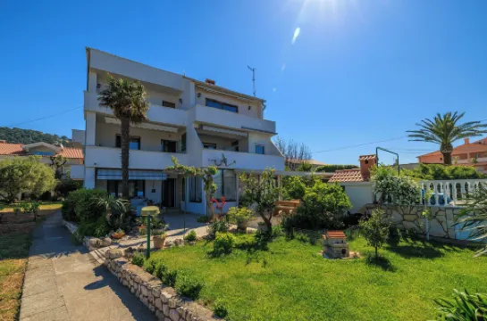 靠近海邊的巴爾巴特公寓