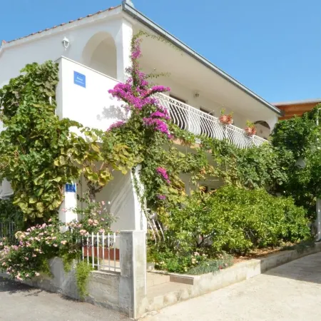 Apartments Paz