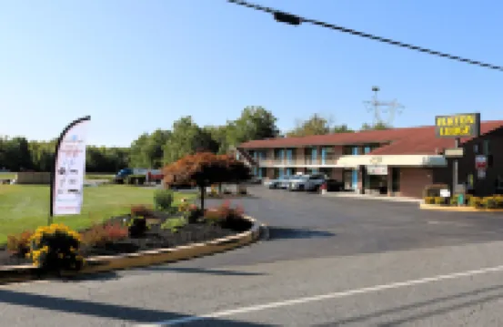 Elkton Lodge - Newark - Elkton University Gateway