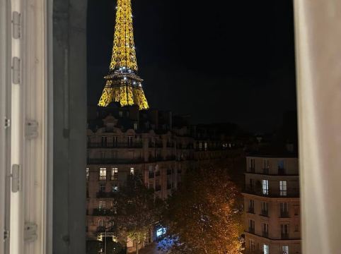 GuestReady - Apt avec vue sur la Tour Eiffel