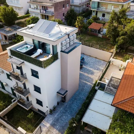 Seven Seas Residence