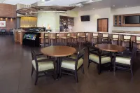 Hyatt Place Phoenix/Mesa - breakfast