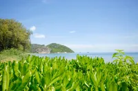 4 Bed Beachfront Condo (SP43)