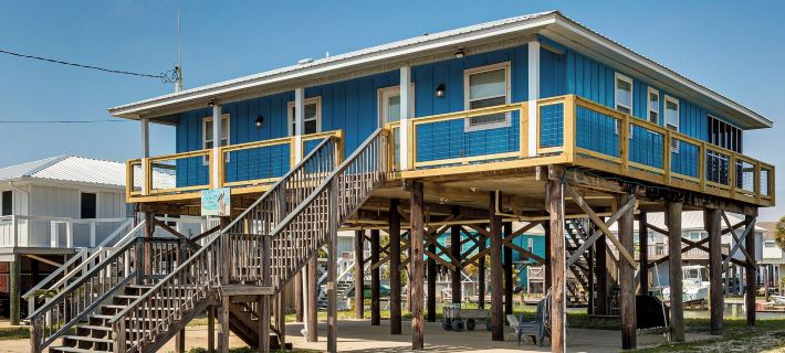 Waterfront Dauphin Island Home w/ Deck & Boat Dock Отели в г. Мобил