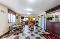 Econo Lodge Cartersville-Emerson Lake Point