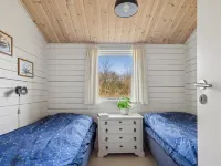 "Thorsten" - 500m from the Sea