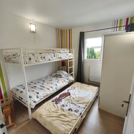 Town house for 7 people in quiet area - baby equipment and pets allowed
