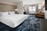 Fairfield Inn & Suites Dallas Park Central - 3 Yıldız