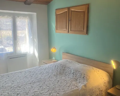 Cottage Rental at the Foot of Mont Ventoux, Surrounded by Lavender Cyclist Hotels in Sault