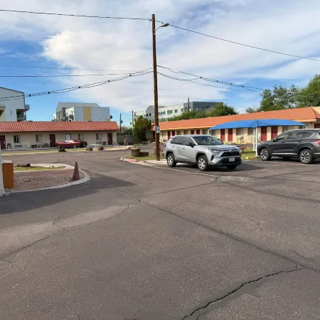 Del Rio Hotel O Near Mesa Downtown