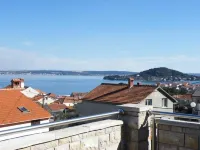 Charming 2-bedroom sea view apartment Sharon Hotels in Preko