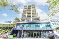 โรงแรมซันทรี โรงแรมใกล้เนินเขาทัลมาจิ