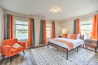 Modern-Chic Athens Home - Fish, Ski and Swim! - Pet friendly