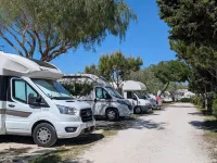 Lilybeo Village - Camping & Residence - parking