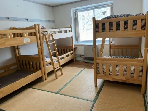 Kusatsu Kogen Youth Hostel - Hostels