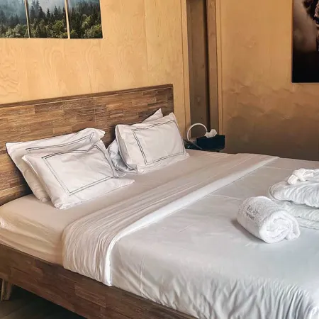 Bel Air Tremblant CALAFATE : 1 CHAMBRE, JACUZZI, SAUNA