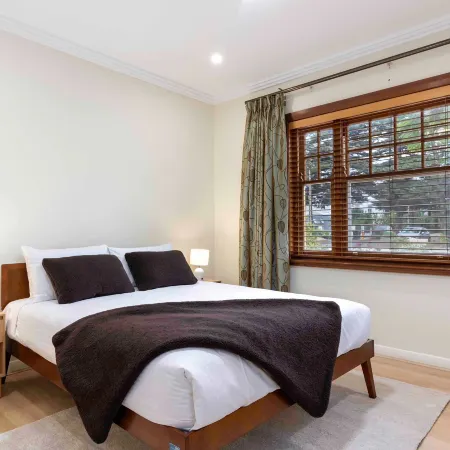 Nola's Coastal Cottage Henley Beach