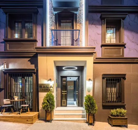 Sala Suites