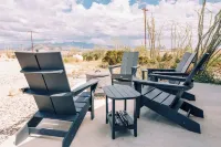 Stardust Big Bend Container Home - Горячие источники